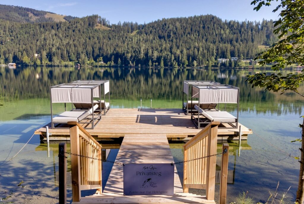 Drijvend terras met onze steiger drijvers