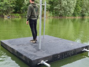 It floats werkvlot 2 aan elkaar
